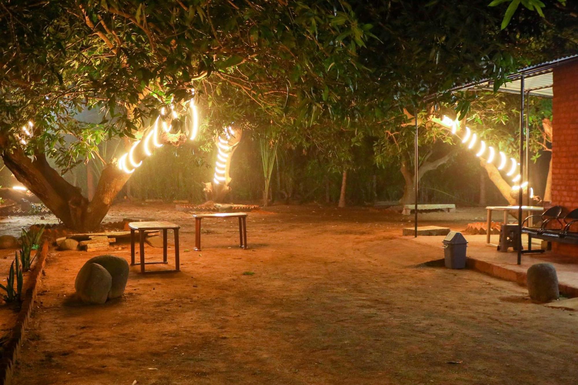 Hotel Bay Walk Residency Auroville Esterno foto